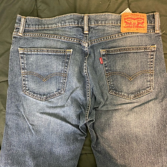 Levi 505’s Dark wash - Picture 2 of 2